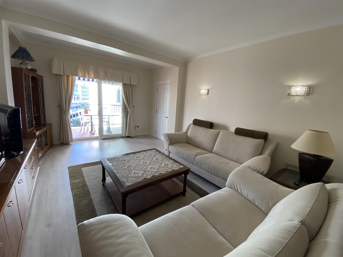 Image of Apartment - 5 Bedrooms - 3 Bathrooms for Sale in Marina Bay-Gibraltar, Image 20